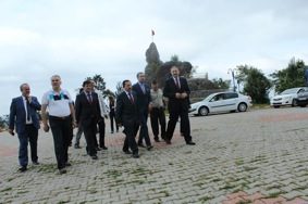 Vali Balkanlıoğlu, Çamaş İlçesini Ziyaret Etti