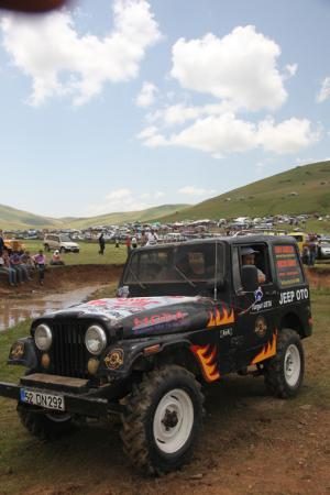YARIM ASIRLIK CİPLER YAYLA YOLLARINDA... CİP ŞENLİĞİ'NİN 7. Sİ YAPILDI