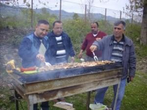 3 MAYIS TÜRKÇÜLÜK GÜNÜNDE PİKNİK'TE BİR ARAYA GELDİLER