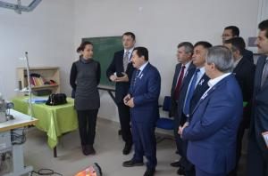 Vali Balkanlıoğlu, Mesleki Eğitim atölyesini ziyaret etti