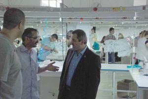 BAŞKAN ANLAYAN OR-Gİ TEKSTİLİ ZİYARET ETTİ