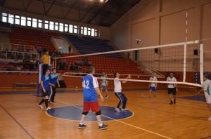 KAYMAKAMLIK VOLEYBOL TURNUVASI BAŞLADI