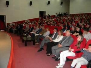 ÖĞRENCİLER KIYASIYA YARIŞTI