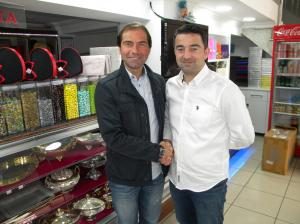 FAGİAD Üyeleri ile Birlikte Fikir Alış Verişi Yapıyor