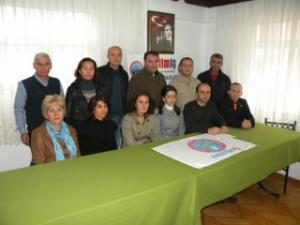 Eğitim İş Sendikası Temsilcisi Köksal Çıtak: "ULUSAL TÖRENLER EĞLENCE DEĞİL, BİRLİK VE BÜTÜNLÜĞÜMÜZÜN SİMGESİDİR"