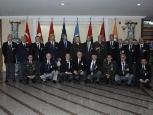 GAZİLER KIBRISTA AĞIRLANDI