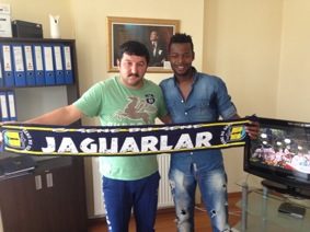 YENİ TRANSFER UCHE “ GOL KRALI OLACAĞIM”