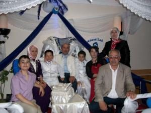 EMİRHAN VE BEDİRHAN KARDEŞLER ERKEKLİĞE İLK ADIMINI ATTI