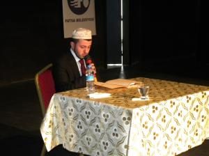 GÜLZAR HAFIZLARA TAÇ TAKTI