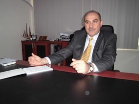 (FASİAD) yönetim kurulu başkanı Hasan Gül “Dershaneleri kapatmak hür teşebbüse darbe vurmaktır”
