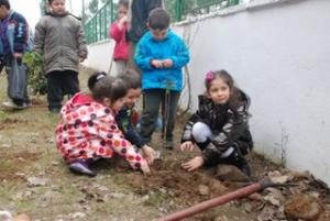 Anaokulu öğrencileri geleceklerine yatırım yaptılar