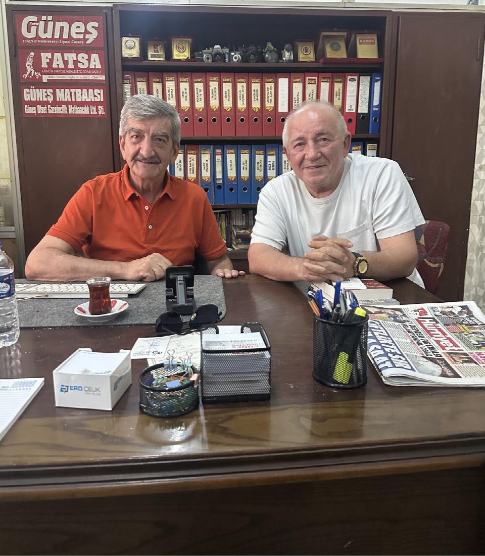 İlhan Sarıhan gazetemizi ziyaret etti
