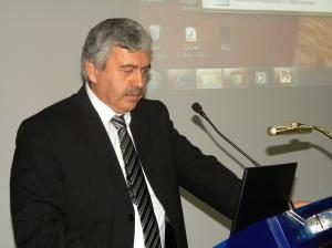 Ziraat Fakültesi Dekanı Prof.Dr. Turan Karadeniz “Kesme Çiçekçilik Bölgemiz Şartlarına Uygun”