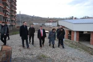 SPOR KOMPLEKSİ İNŞAATI İÇ YAPIMI İÇİN YER TESLİMİ YAPILIYOR