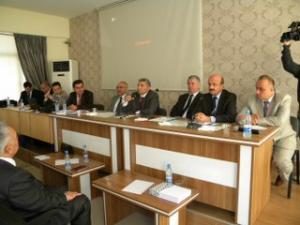 2011 - 2012 EĞİTİM ÖĞRETİM YILI İLÇE MÜDÜRLER TOPLANTISI YAPILDI