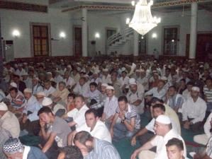 MİRAC GECESİ CAMİLER DOLDU TAŞTI