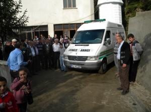 Yardımlaşmayla Köye Cenaze Aracı Aldılar