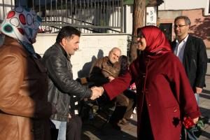 AK PARTİLİ ADAYLAR VATANDAŞLARLA BULUŞTU