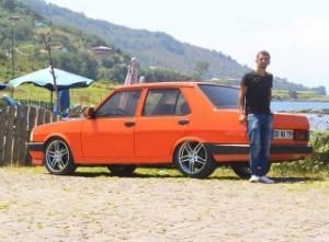 MENFEZE UÇAN OTOMOBİLDE 2 KİŞİ CAN VERDİ