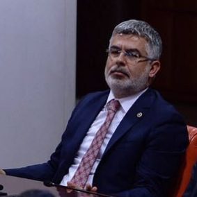 AK Parti Ordu Milletvekili Oktay Çanak "Aynı adaylarla seçimlere gidilmeli" sözü çok doğru bir söz değil"