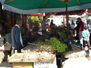 İHTİYACA GÖRE ALIŞ VERİŞ