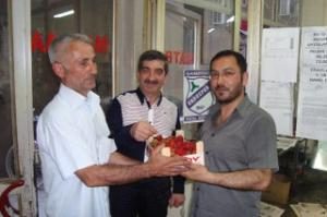 Çilekler iştah açıyor