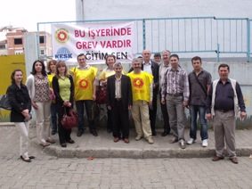 Sendikalar protesto etti...