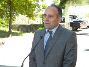 KİMYASAL İLAÇLAR TOPRAK, BİTKİ VE SU İÇİN TEHLİKELİ