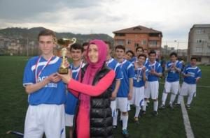 ORDU ÇİM HOKEYİ ŞAMPİYONU FATSA ANADOLU DENİZCİLİK MESLEK LİSESİ