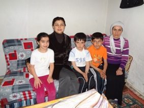 KAYMAKAM BEKİR ATMACA VE EŞİ AYŞEGÜL ATMACADAN ZİYARET
