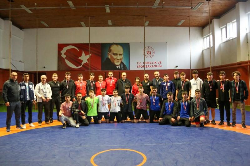 Ordu'da Okul Sporları Güreş müsabakaları sona erdi