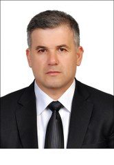 MEMLEKETİNE HİZMET ETMEK İÇİN YOLA ÇIKMIŞ BİR EĞİTİMCİ